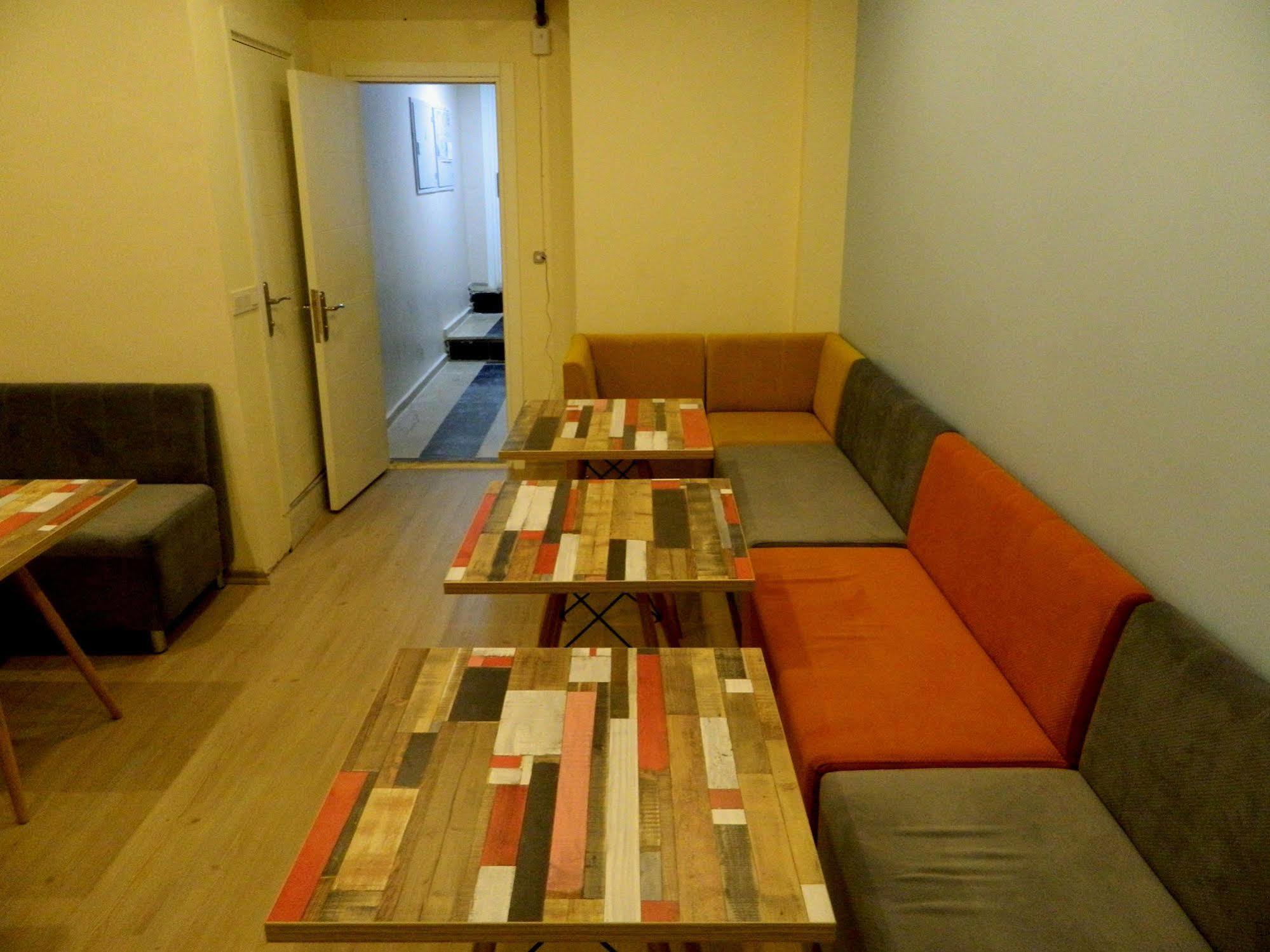 Taksim Mood Aparthotel Istanbul Exterior photo