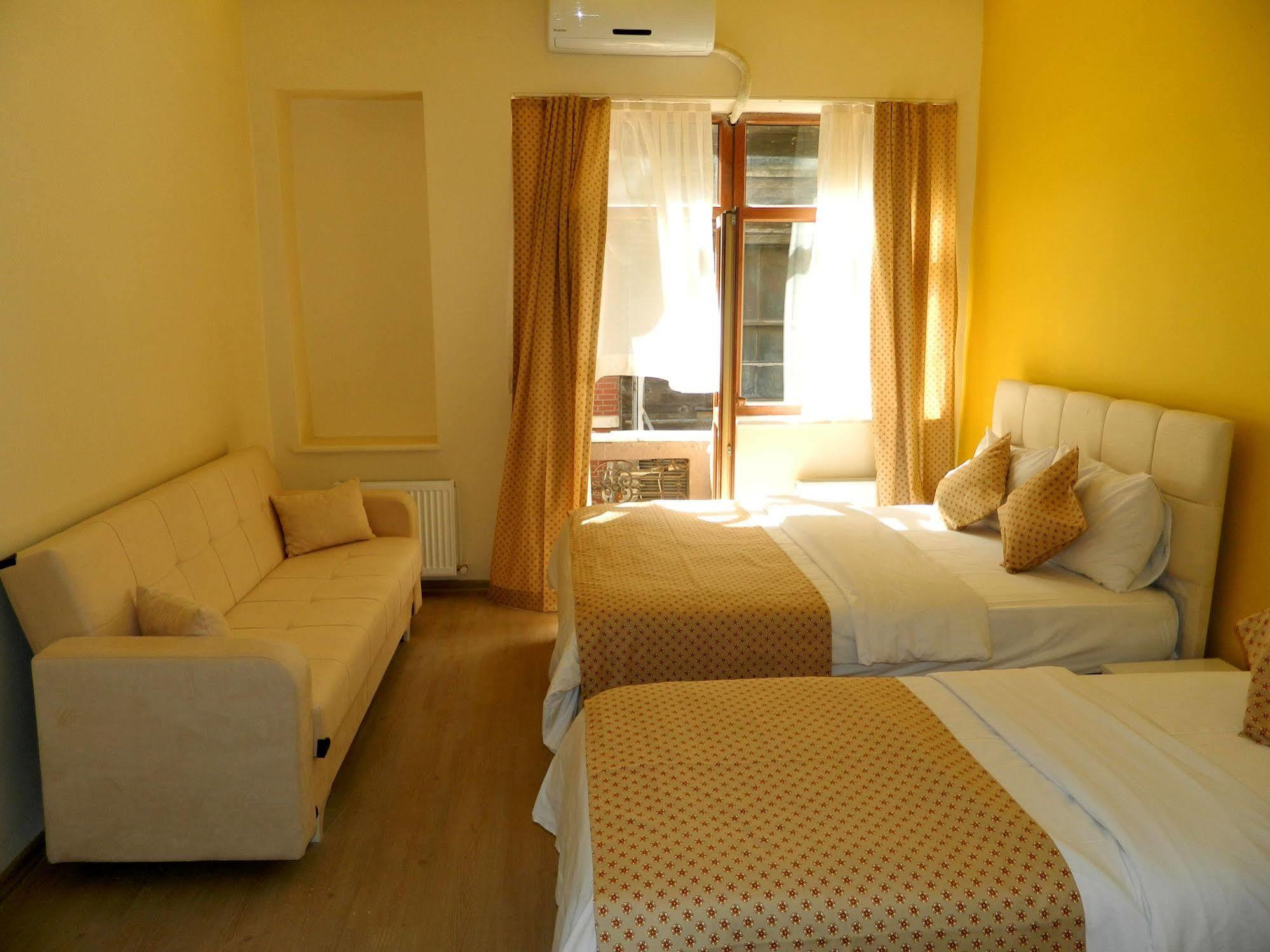 Taksim Mood Aparthotel Istanbul Exterior photo